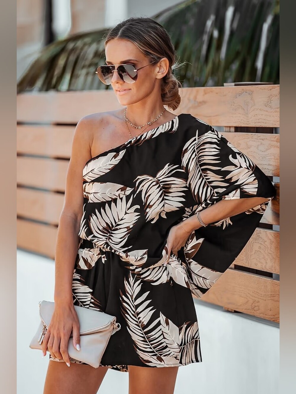 Black Tropical Leaf Print One-Shoulder Romper 💥 BRAND NEW 💥